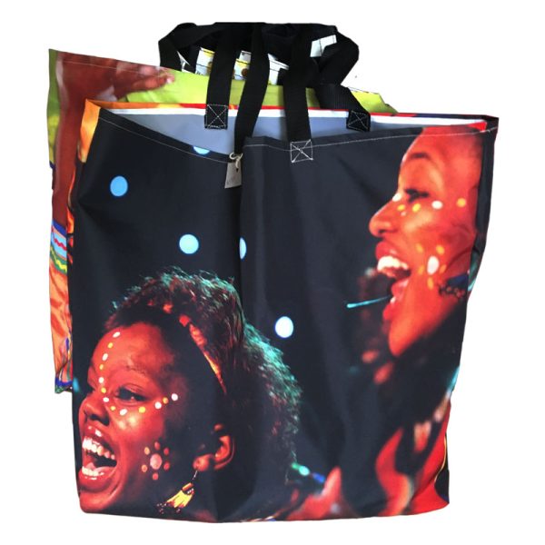 upcycle shoppin gbag made from billboard banner material