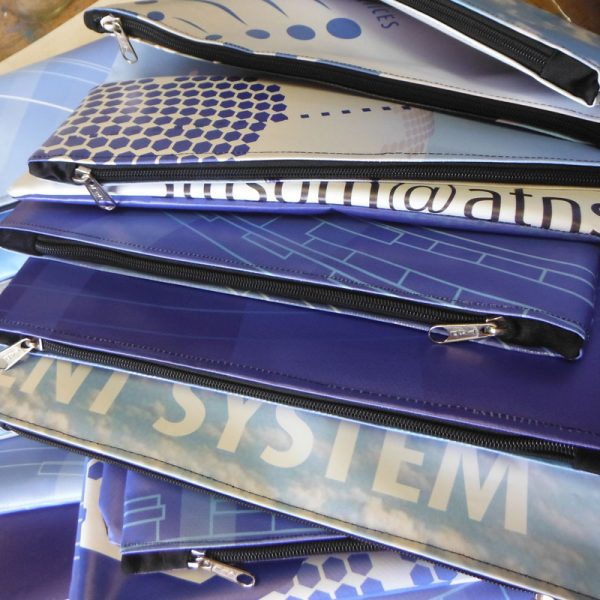 Upcycled billboard banner Vinyl stationery Bags - Image 3