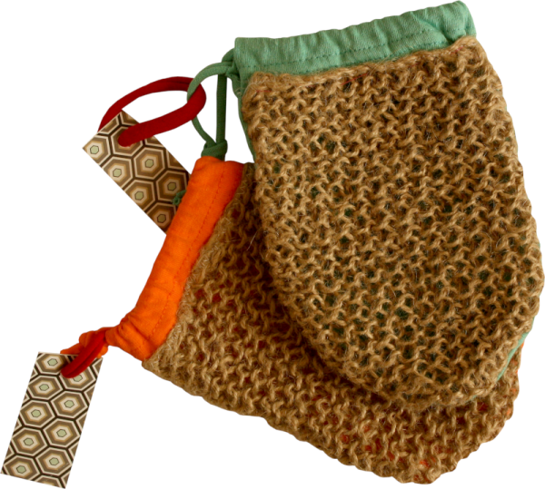 Upcycle jute body scrubber