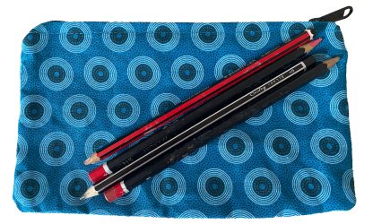 Upcycle Shwe Shwe pencil case in tradional colours - Image 2