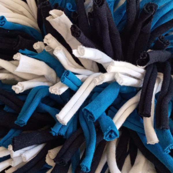 Dog training snuffle matt from t-shirts - Image 5
