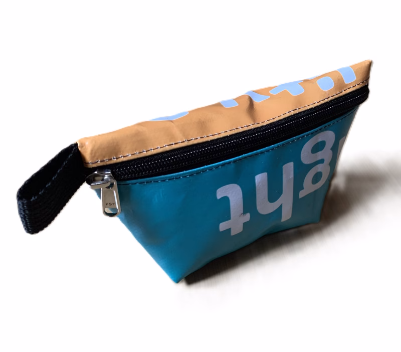 polyester banner makeup bag