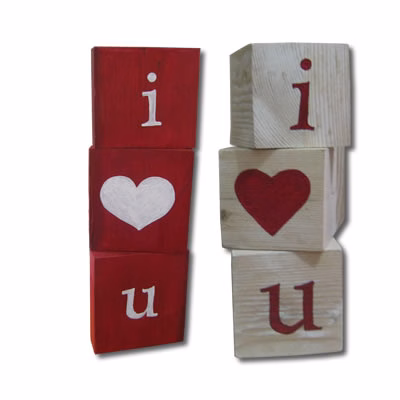 Wooden blocks painted that says I love you